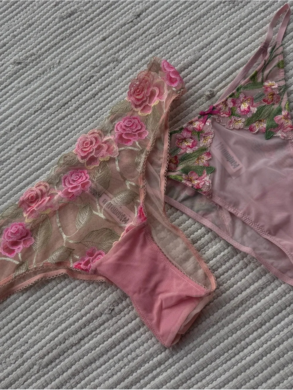 Victoria’s Secret XL Embroidered Brazilian Panty Bundle 2-Piece Set NWT